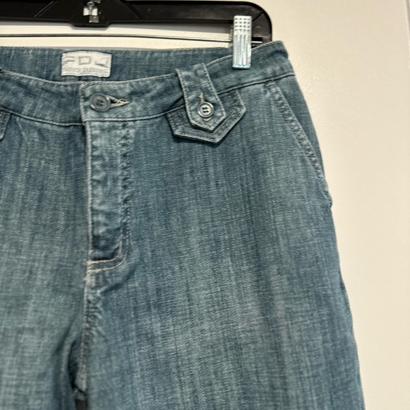 NWOT Women’s Sz: 6 FOJ Wide Leg Sailor Pant Jeans. Cuffed Wide Hem. Medium Wash - Picture 9 of 16
